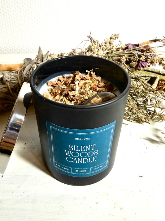 SILENT WOODS – Winterkerze | Limited Edition