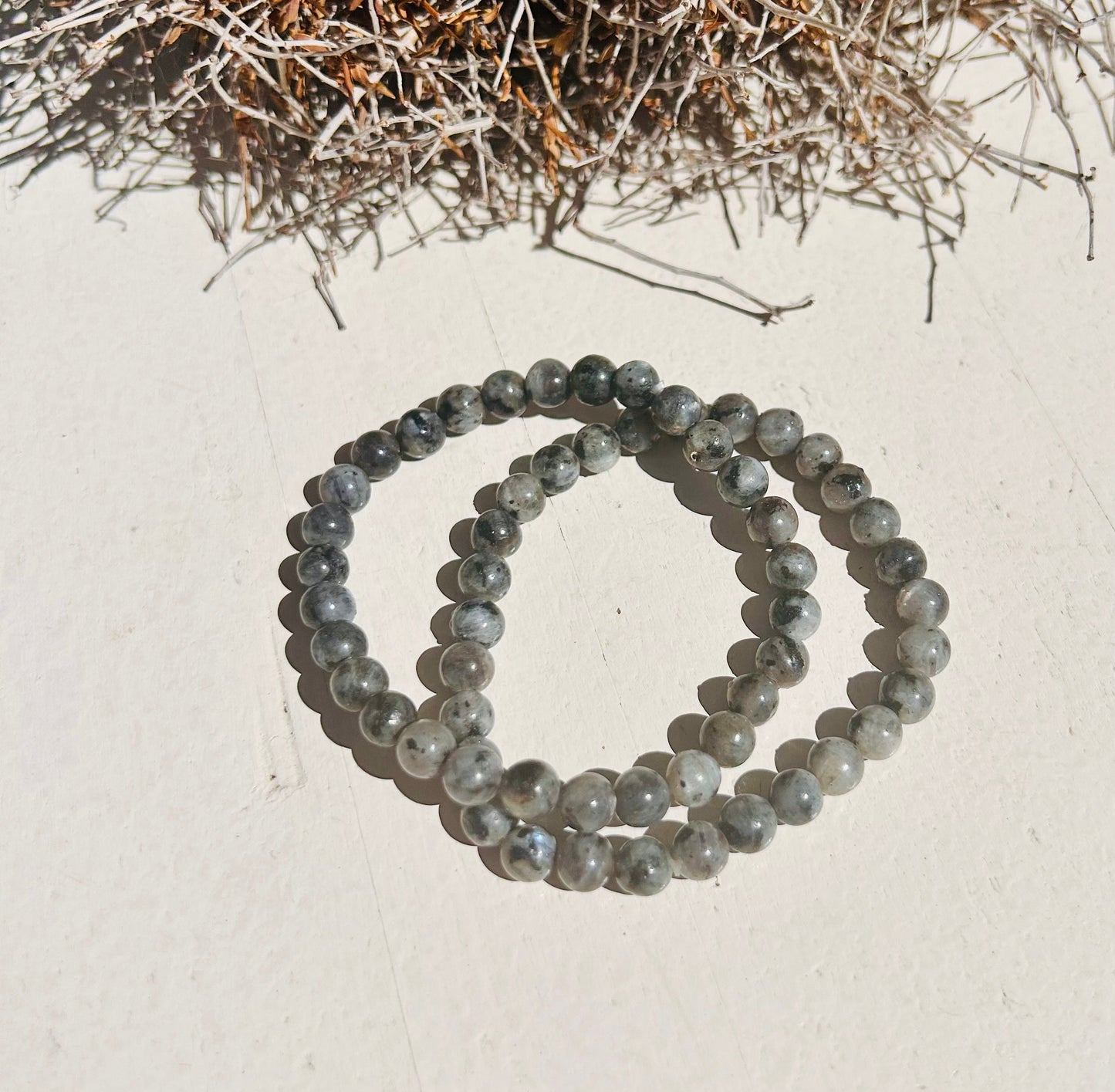 Larvikit Armband