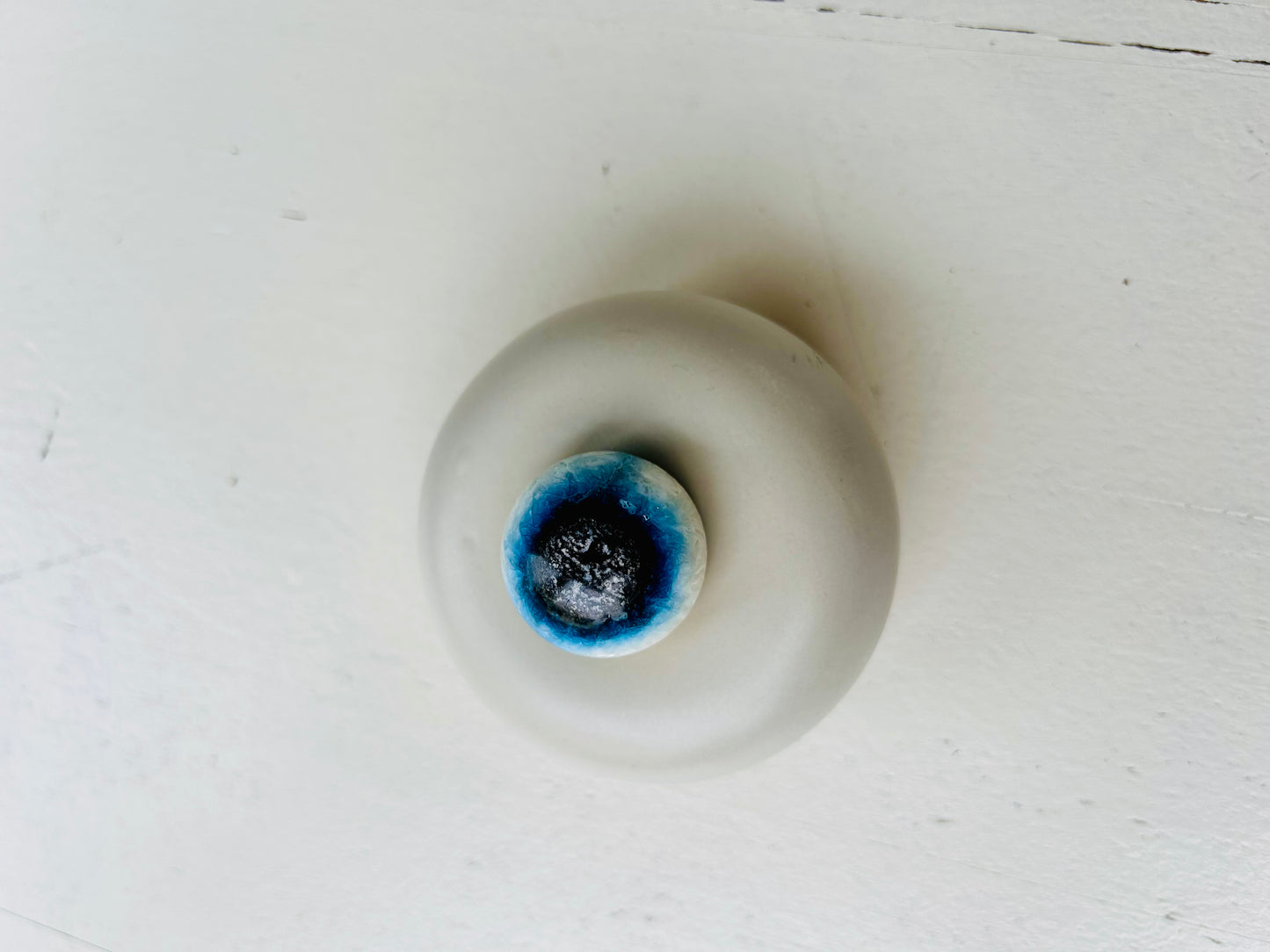 Blue Ice Crystal Kugel (Glacèrite)