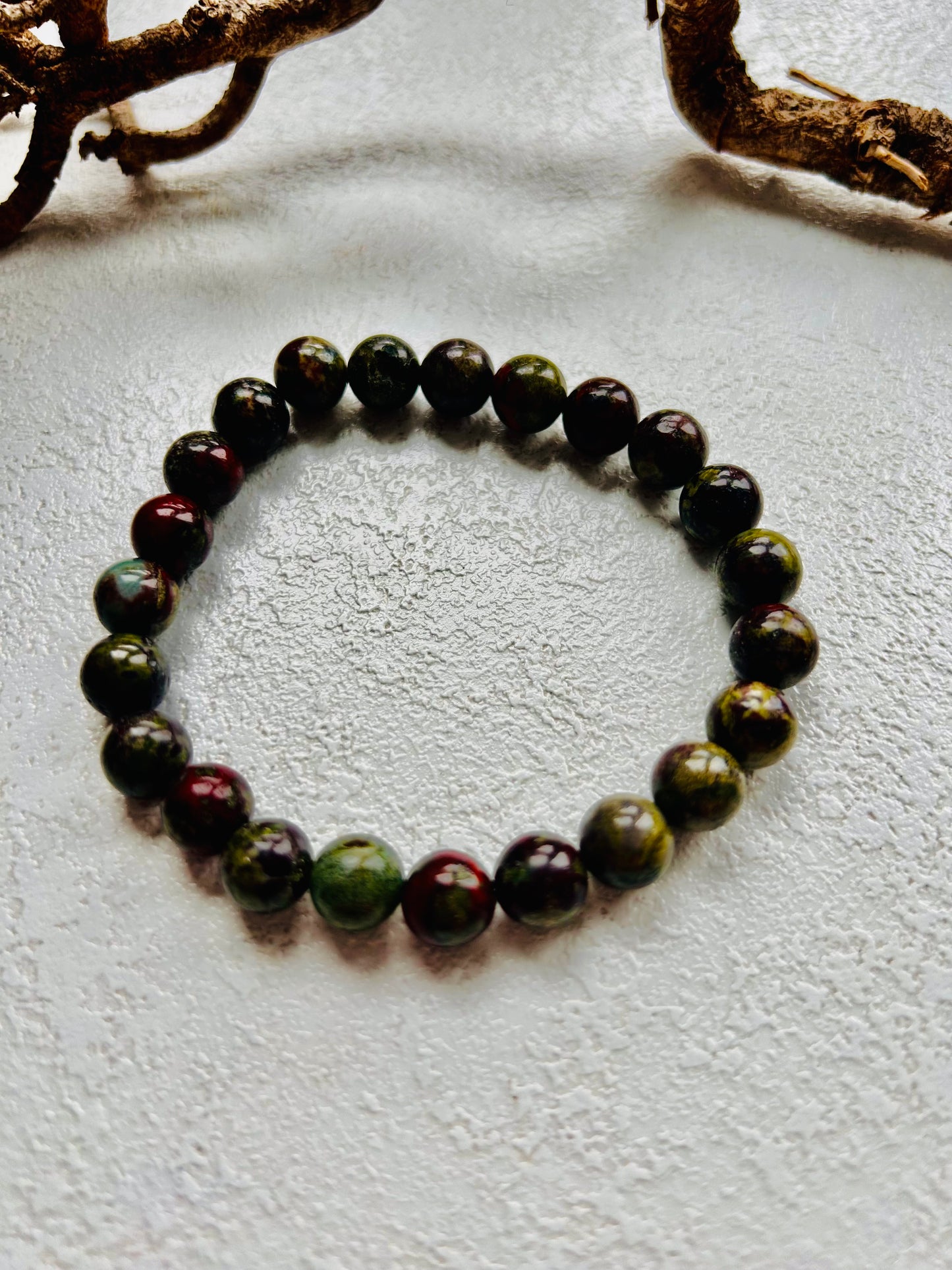 Drachenblut-Jaspis Armband