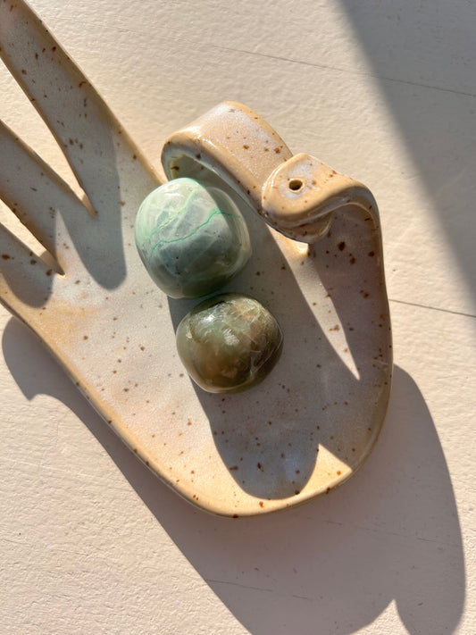 Garnierit | Grüner Mondstein Trommelstein