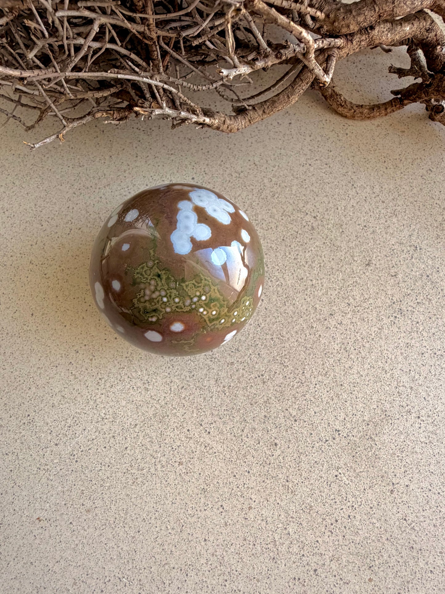 Ozeanjaspis Kugel Ø 4cm – Ozean-Chalcedon Handschmeichler | Einzelstücke