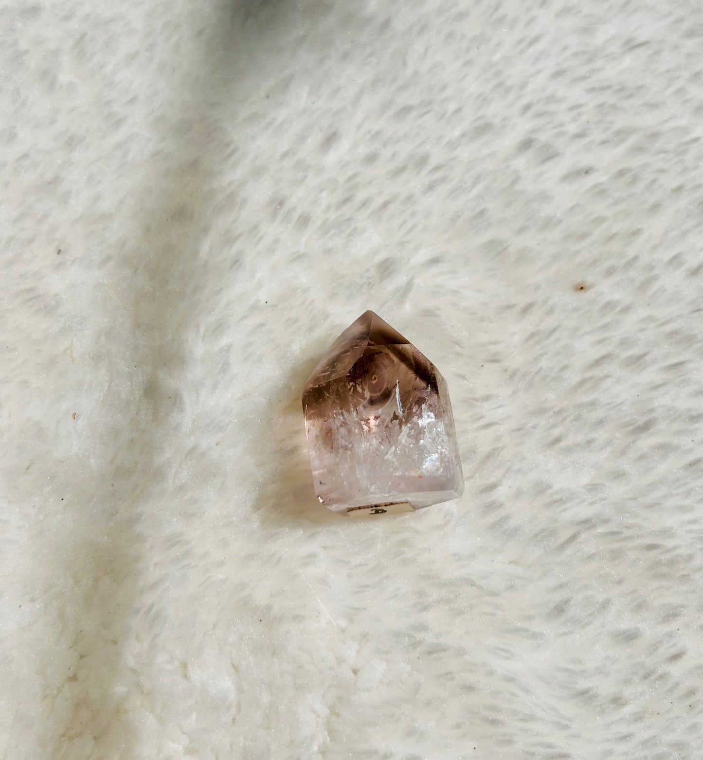 Gebohrte Amethyst-Rauchquarz-Kristalle