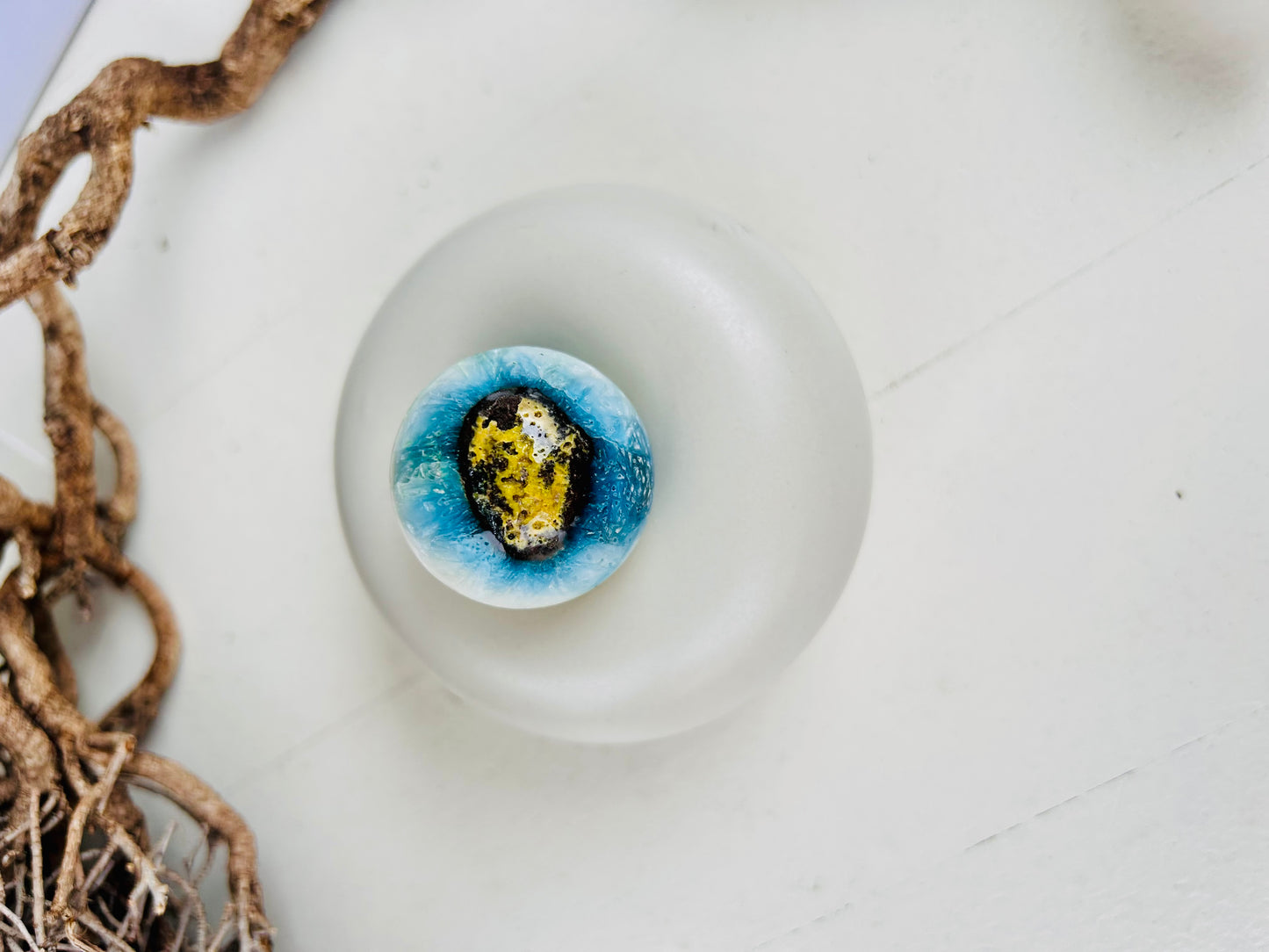 Blue Ice Crystal Kugel (Glacèrite)