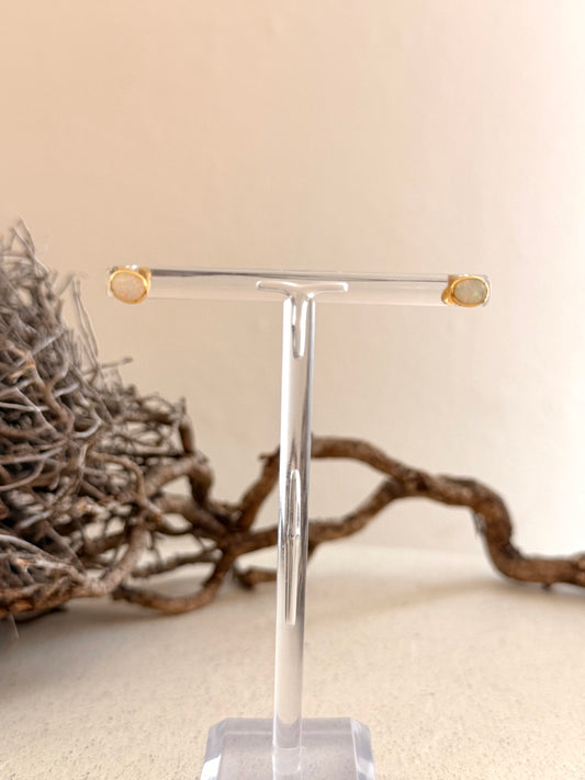 The Whisper Studs – Opal Ohrstecker