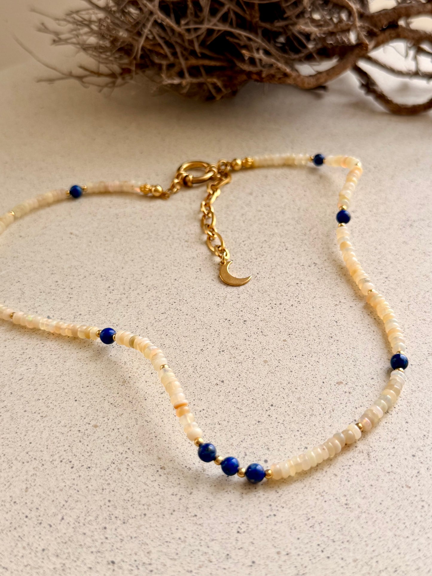 Inner Queen – Äthiopischer Opal & Lapislazuli  Kette (Einzelstück)