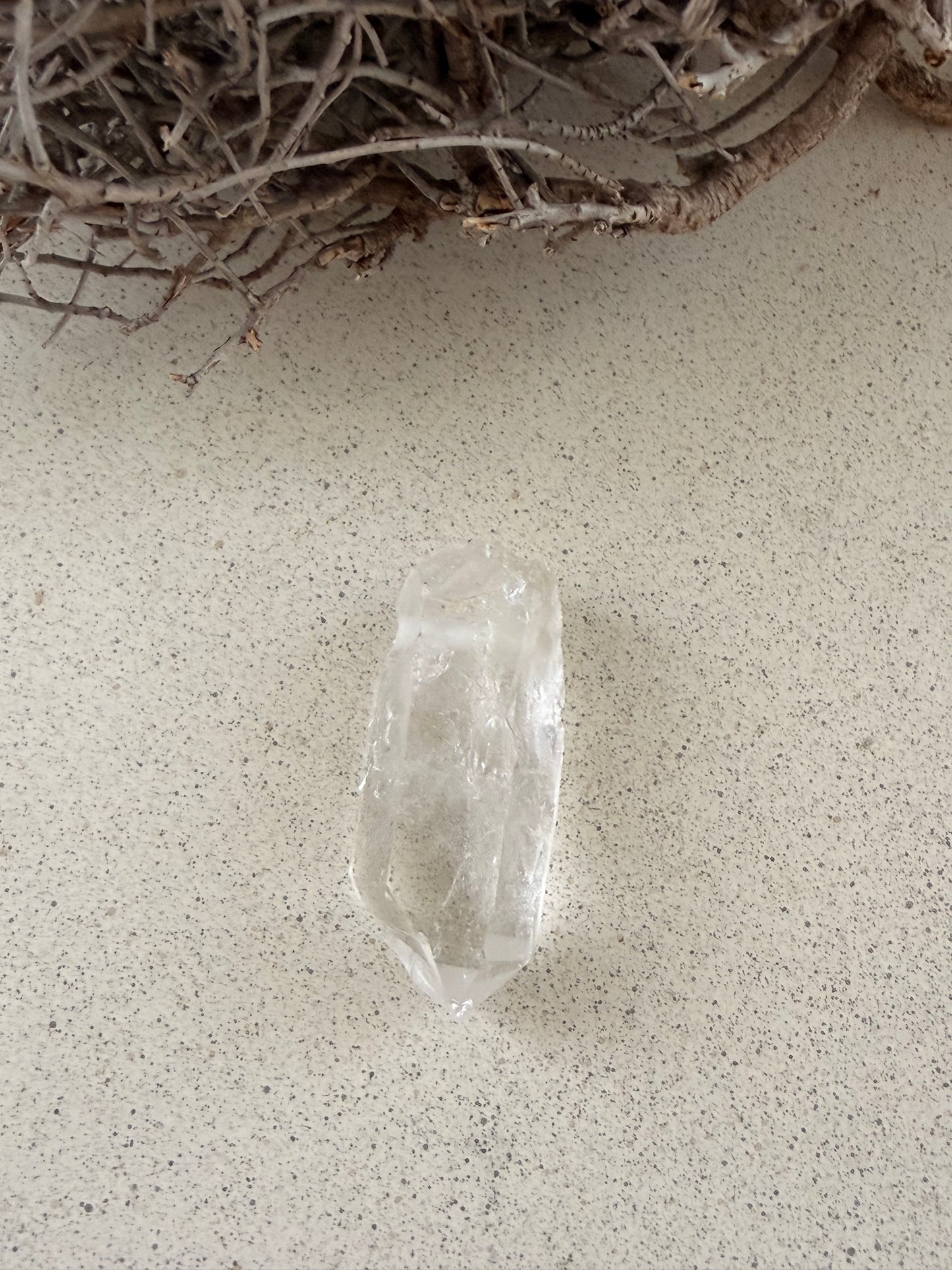 Gebohrte Heilsteine – Anhänger für deine Kette