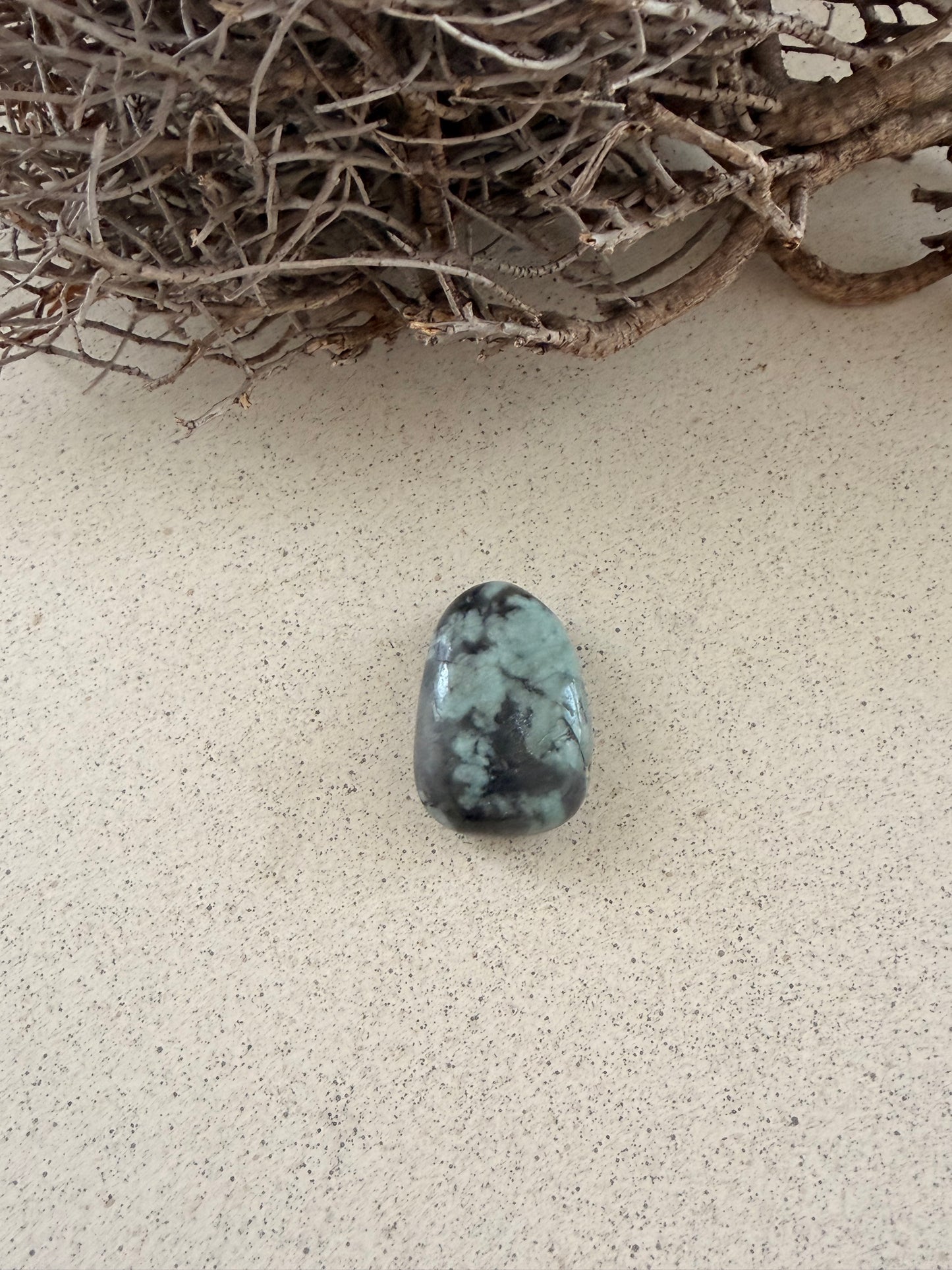 Gebohrte Heilsteine – Anhänger für deine Kette