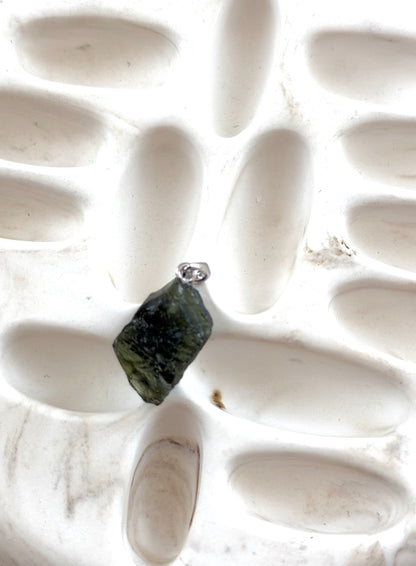 Moldavit Anhänger | Verschiedene Größen