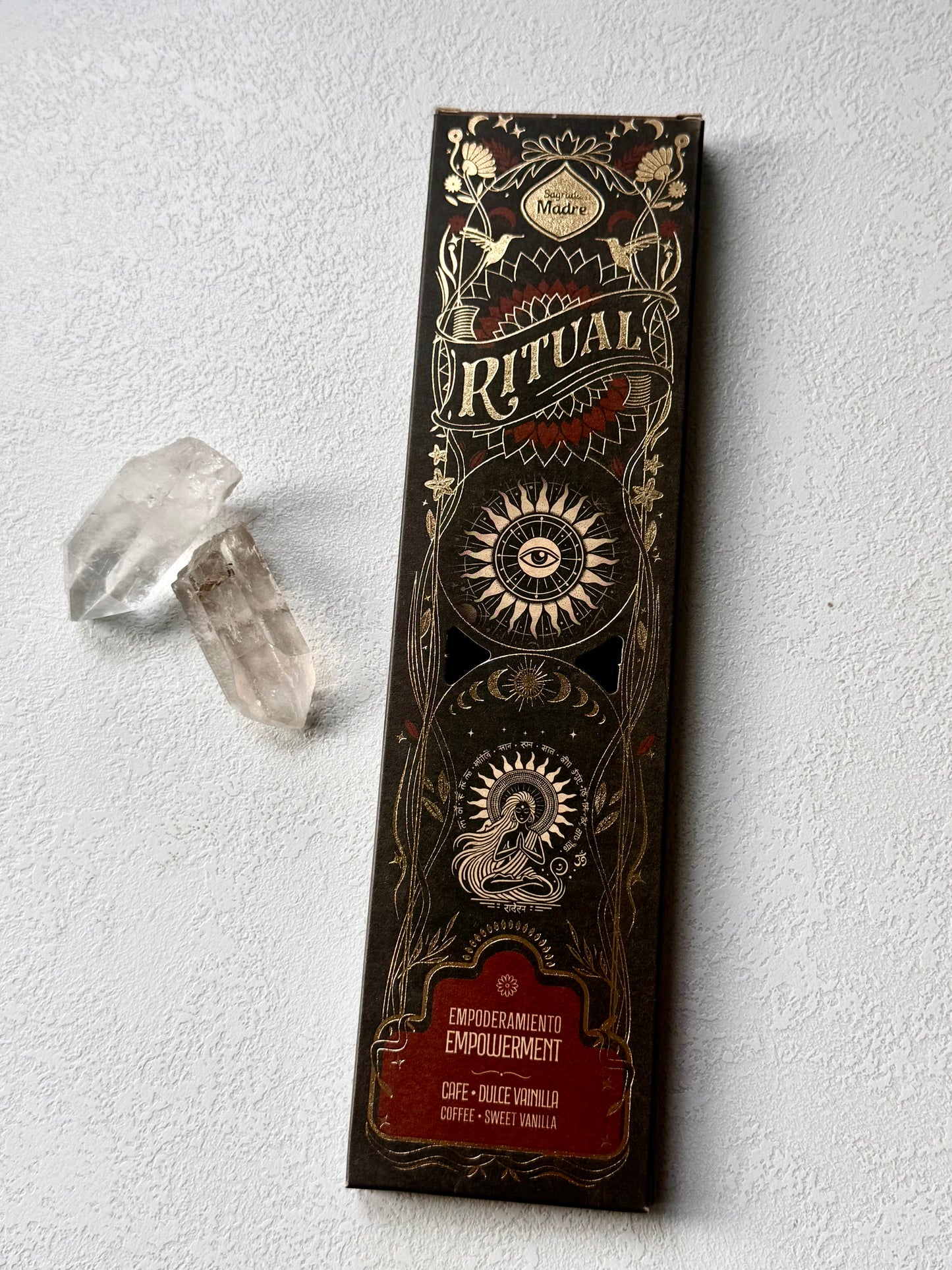 Sagrada Madre – Räucherstäbchen aus echter Pflanzenmagie