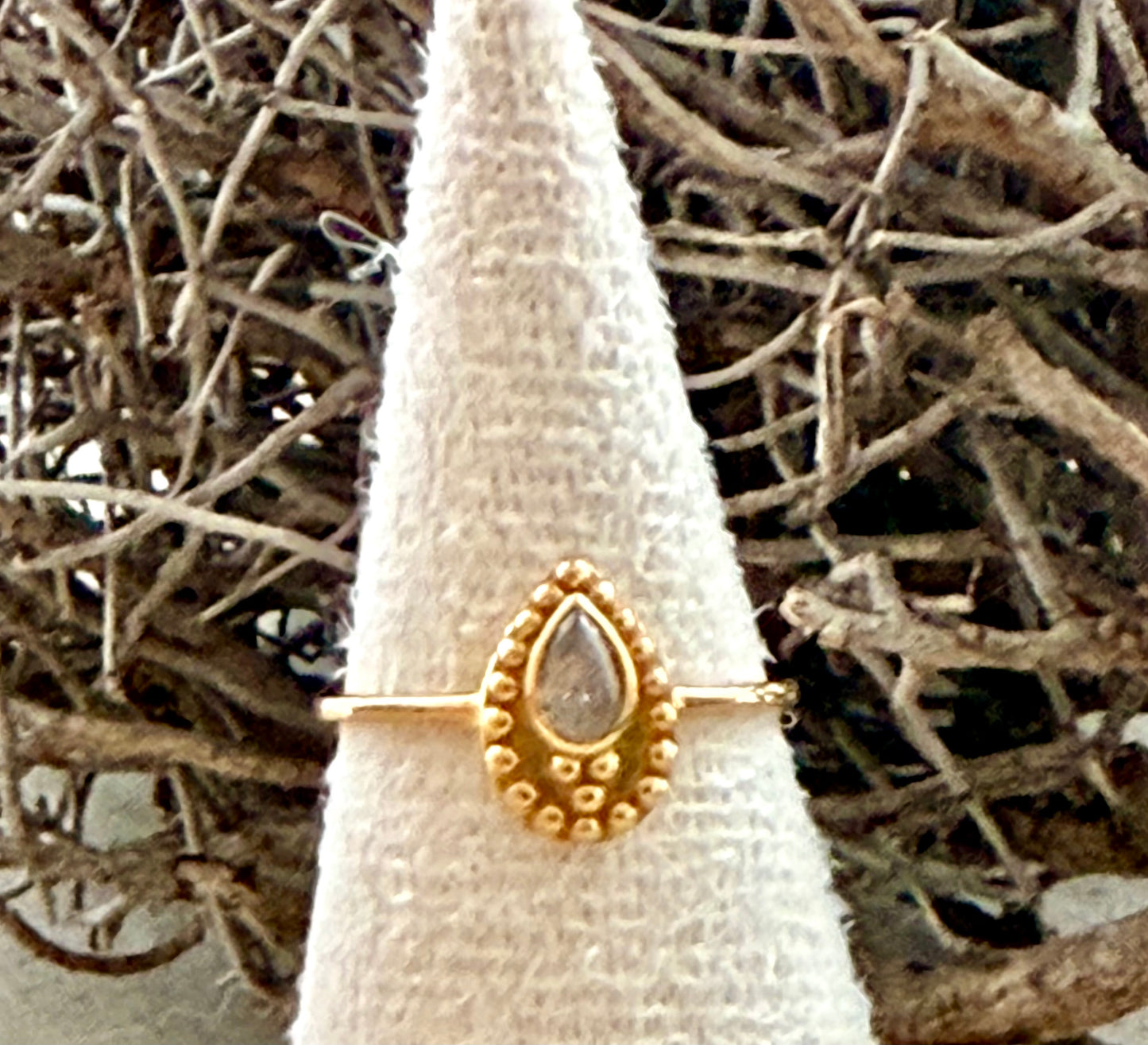 Golden Ballroom | Ring Collection