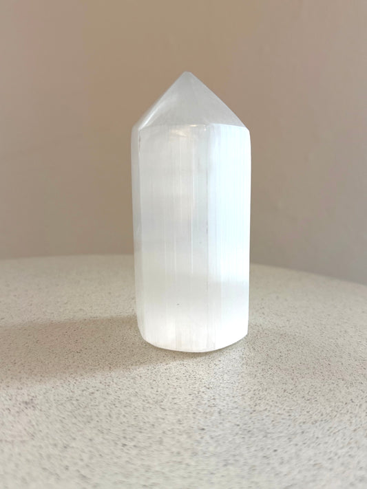 Selenit Meditationsspitze
