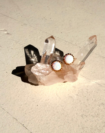 Queen Muse – Opal Ohrstecker