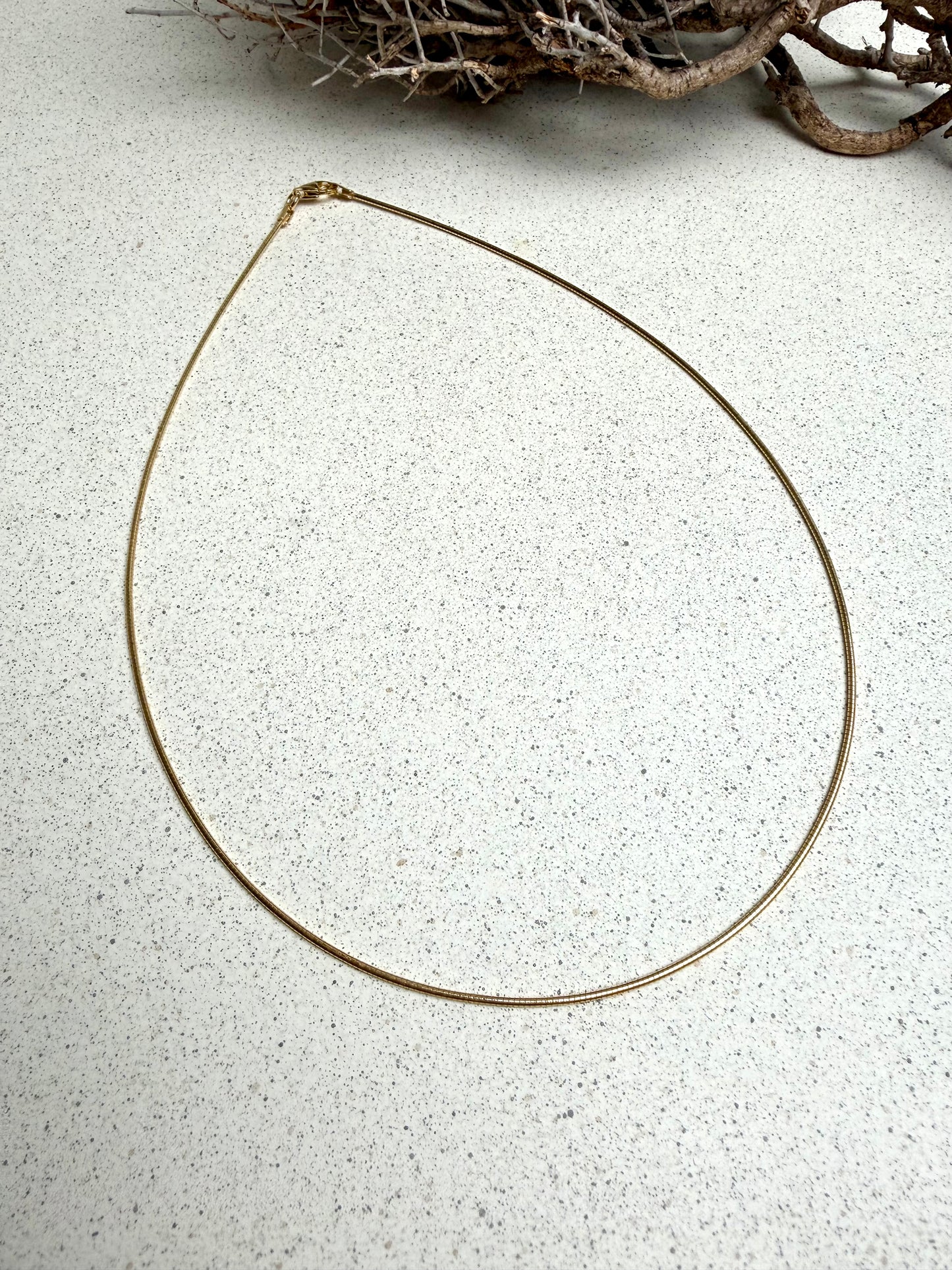 Omega-Halsreif – vergoldet