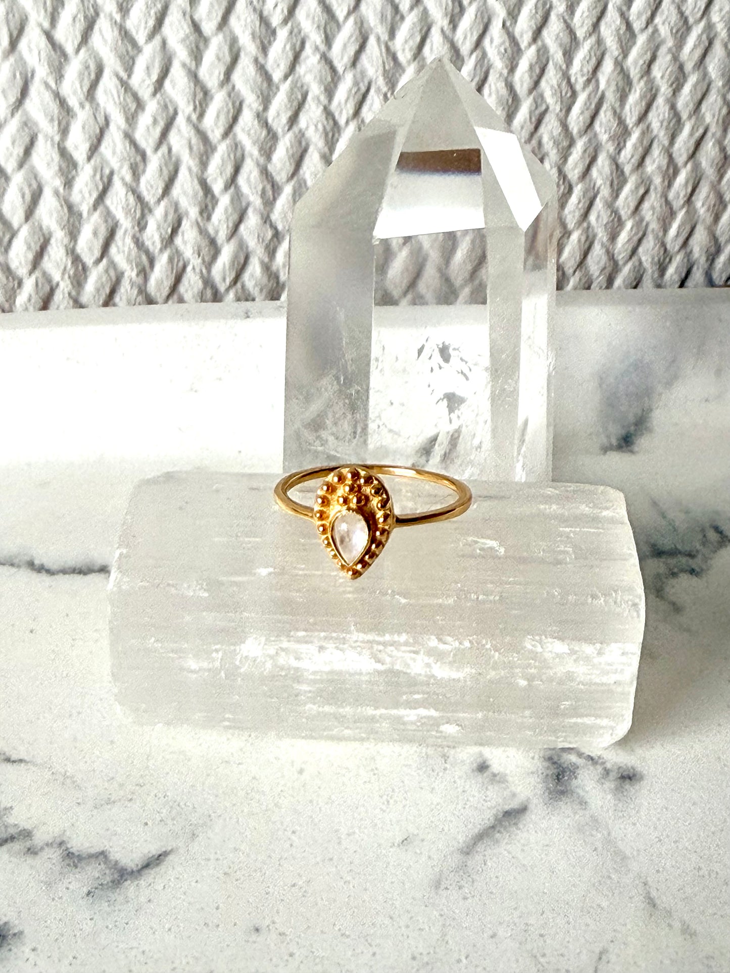 Golden Ballroom | Ring Collection