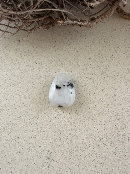 Gebohrte Heilsteine – Anhänger für deine Kette