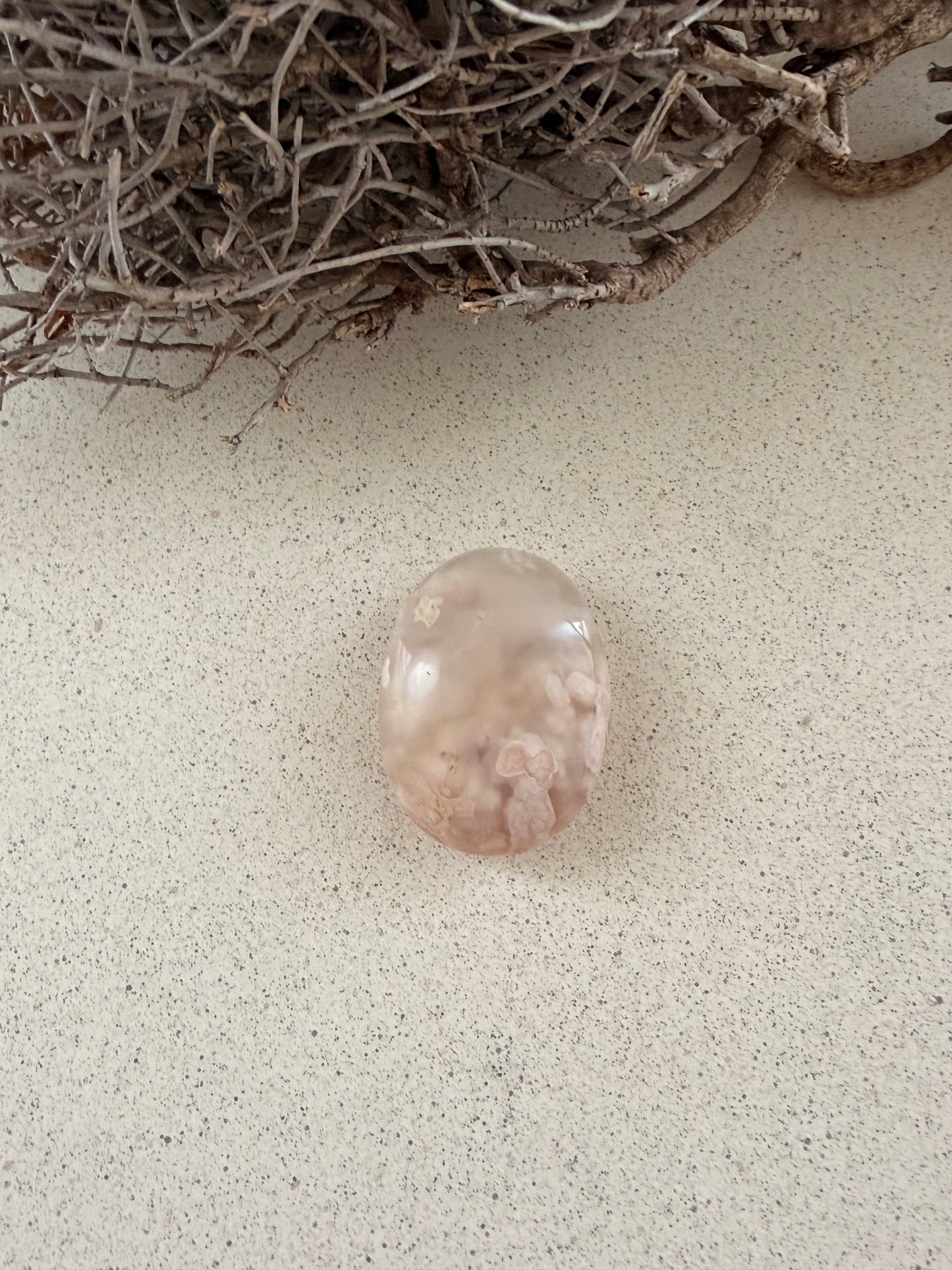 Gebohrte Heilsteine – Anhänger für deine Kette