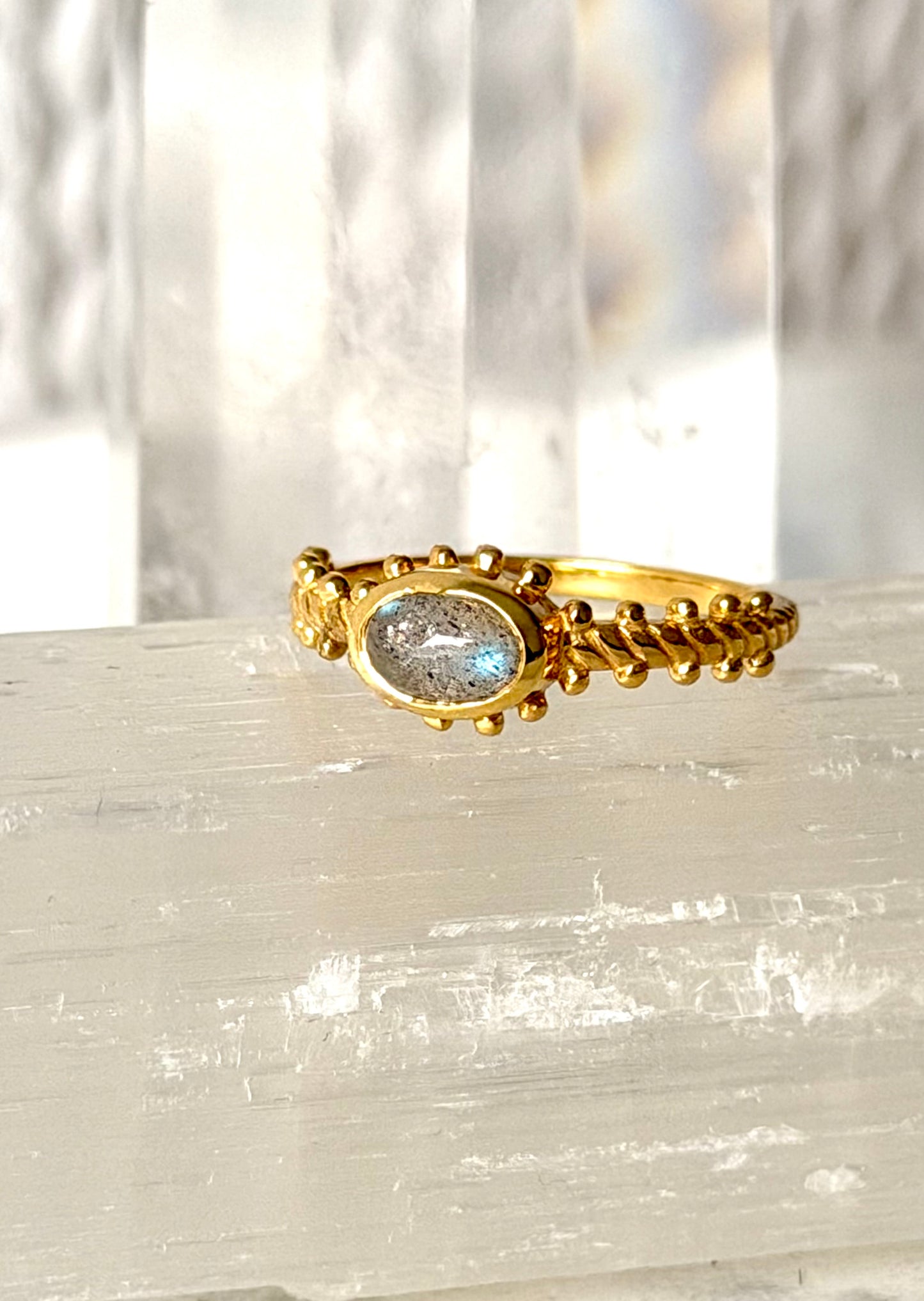 Golden Ballroom | Ring Collection