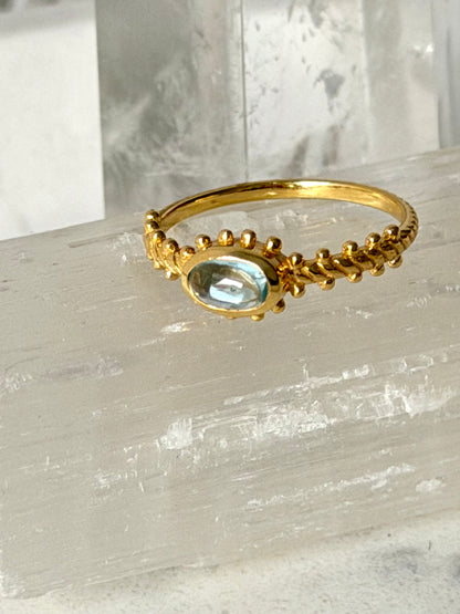 Golden Ballroom | Ring Collection