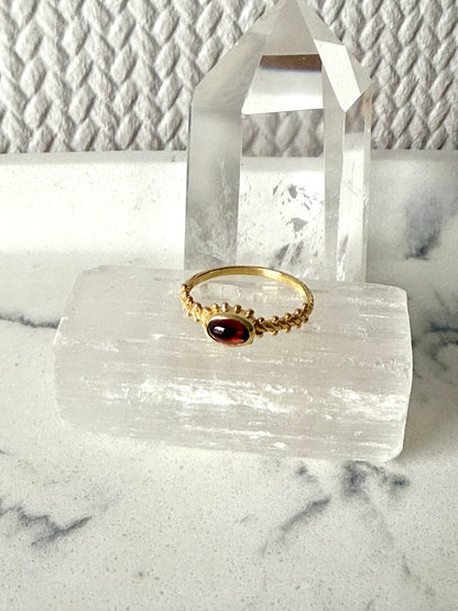 Golden Ballroom | Ring Collection