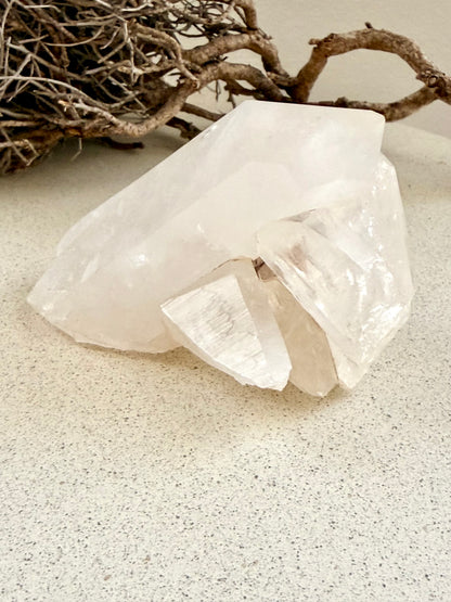 Bergkristall Spitzenformation · mit Regenbögen · Einzelstück