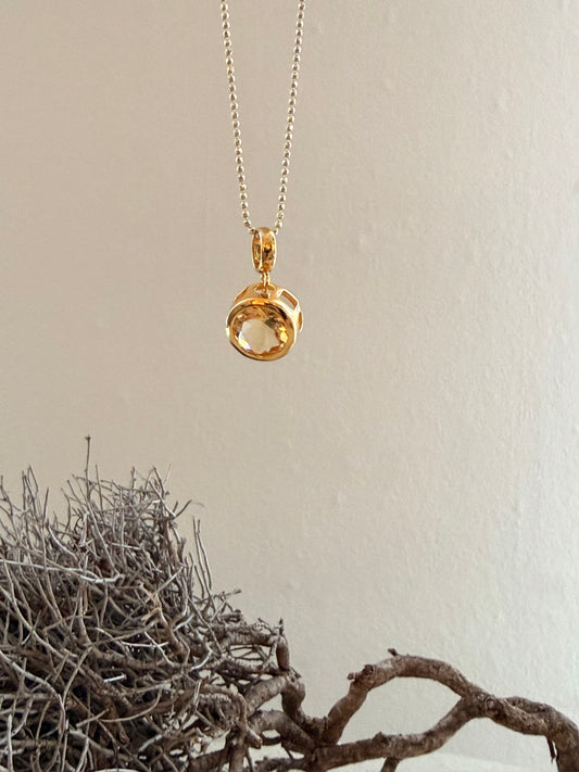 VELA – Facettierte Edelsteinanhänger