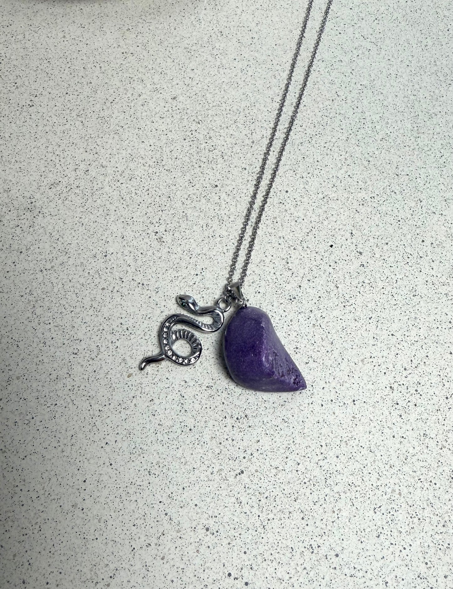 Kundalini Flow – Stichit Kette