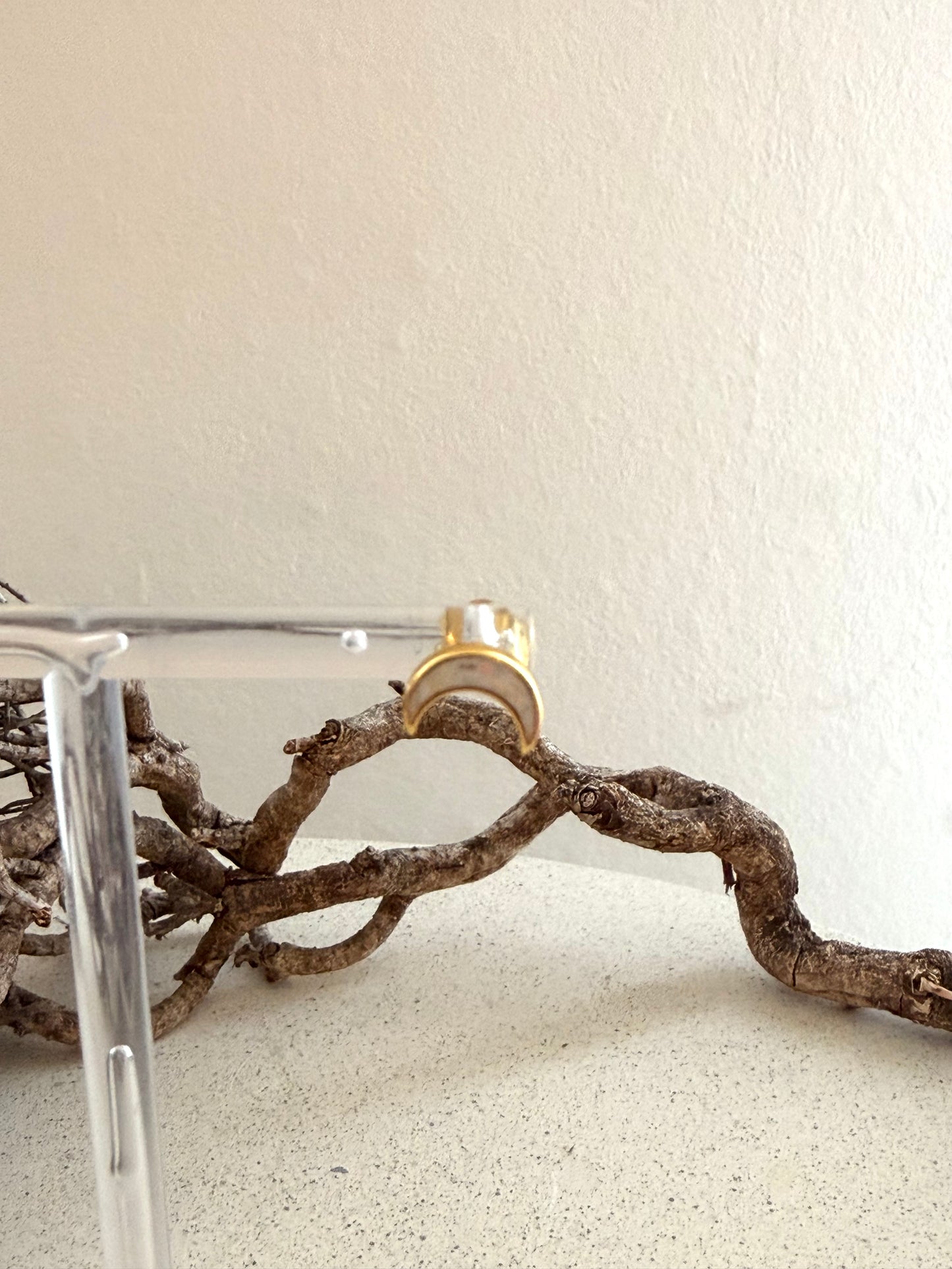 The Moon Whisper – Opal Ohrstecker