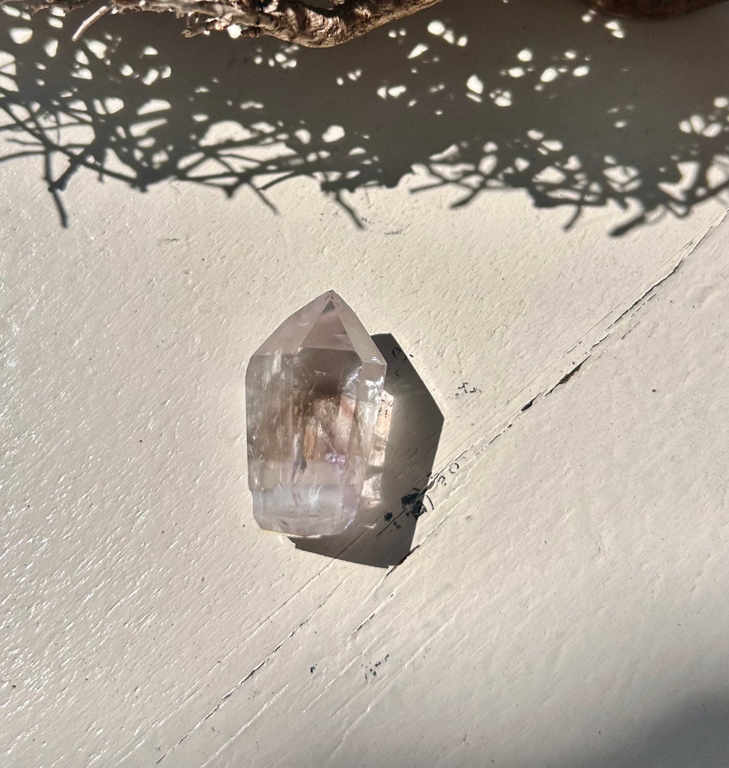 Gebohrte Amethyst-Rauchquarz-Kristalle
