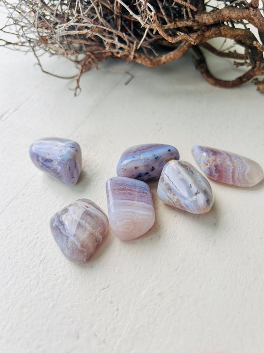 Amethyst Chalcedon Trommelstein