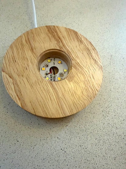 Kristalllampe aus Amethyst, Rosenquarz oder Bergkristall – natürliche Edelstein-Lampe