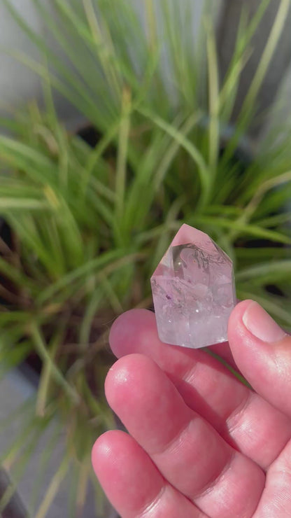 Gebohrte Amethyst-Rauchquarz-Kristalle